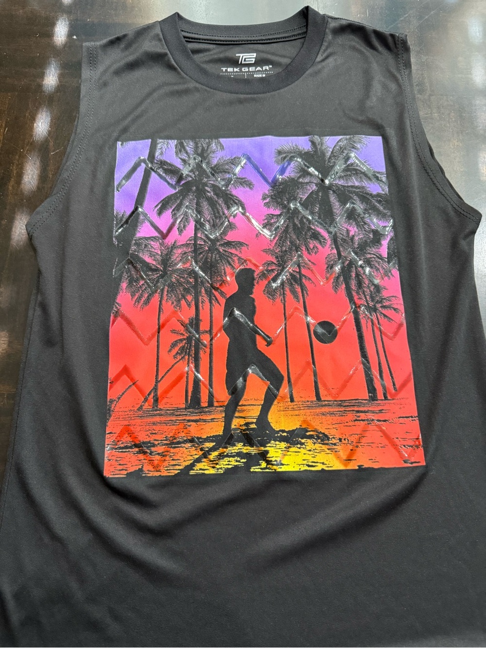 tek gear Black Sleeveless Tank with Purple-Red-Yellow Sunset Palm Graphic Size S